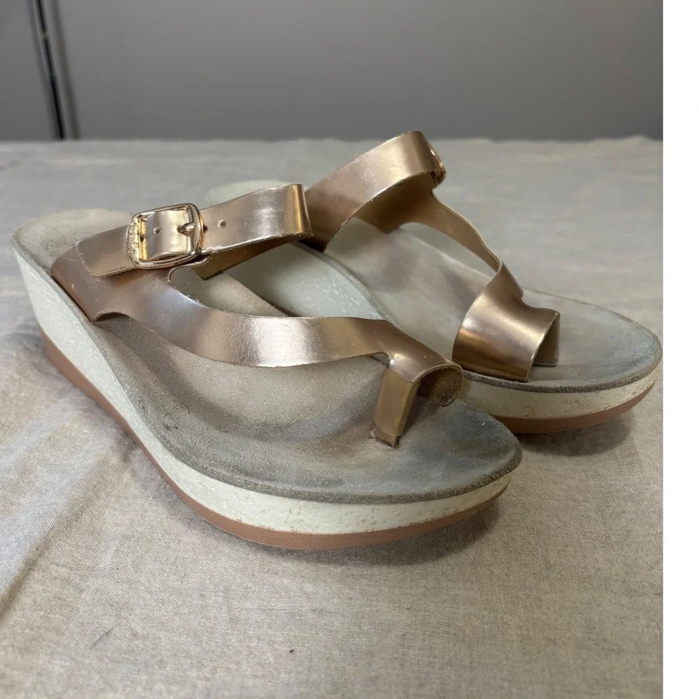 Fantasy Felisa Platform Wedge Sandals 41 Rose Gold Metallic Leather Comfort
